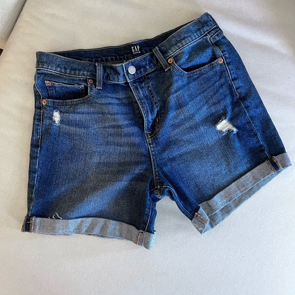 Gap High Waist Light Indigo Distressed Short